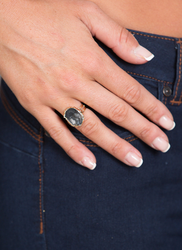 Druzy Stone Adjustable Ring, Black