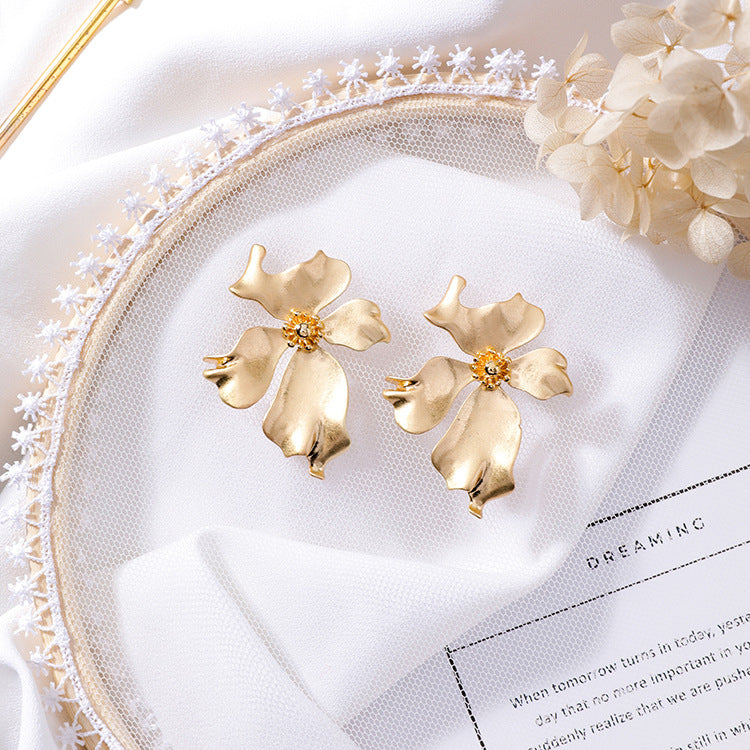 Beautiful Bold Flower Earrings, Gold